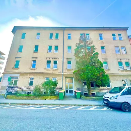 شقة Modern New Eggenberg 1b *