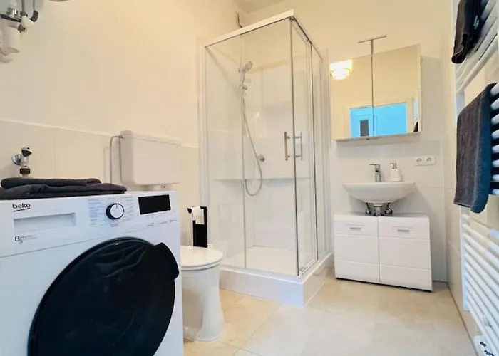 Modern New Eggenberg 1b Apartment Graz